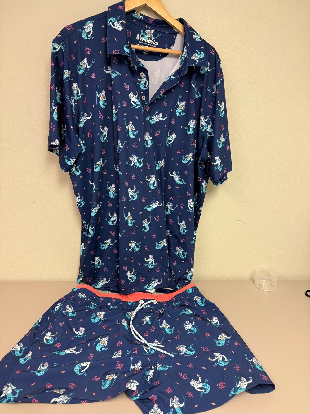 chubbies Navy merman Print Polo